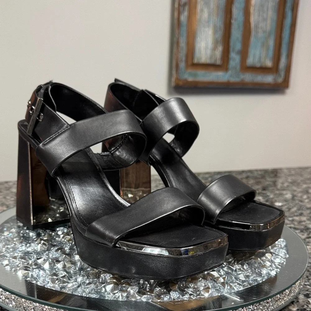 DKNY Black Platform chunky high Heels with gunmetal NEW 9.5